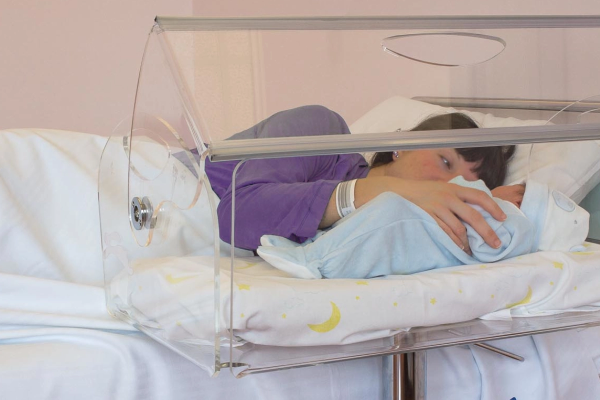 camera_rooming_leura_co-sleeping